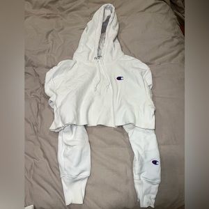 Champion cropped sweatshirt